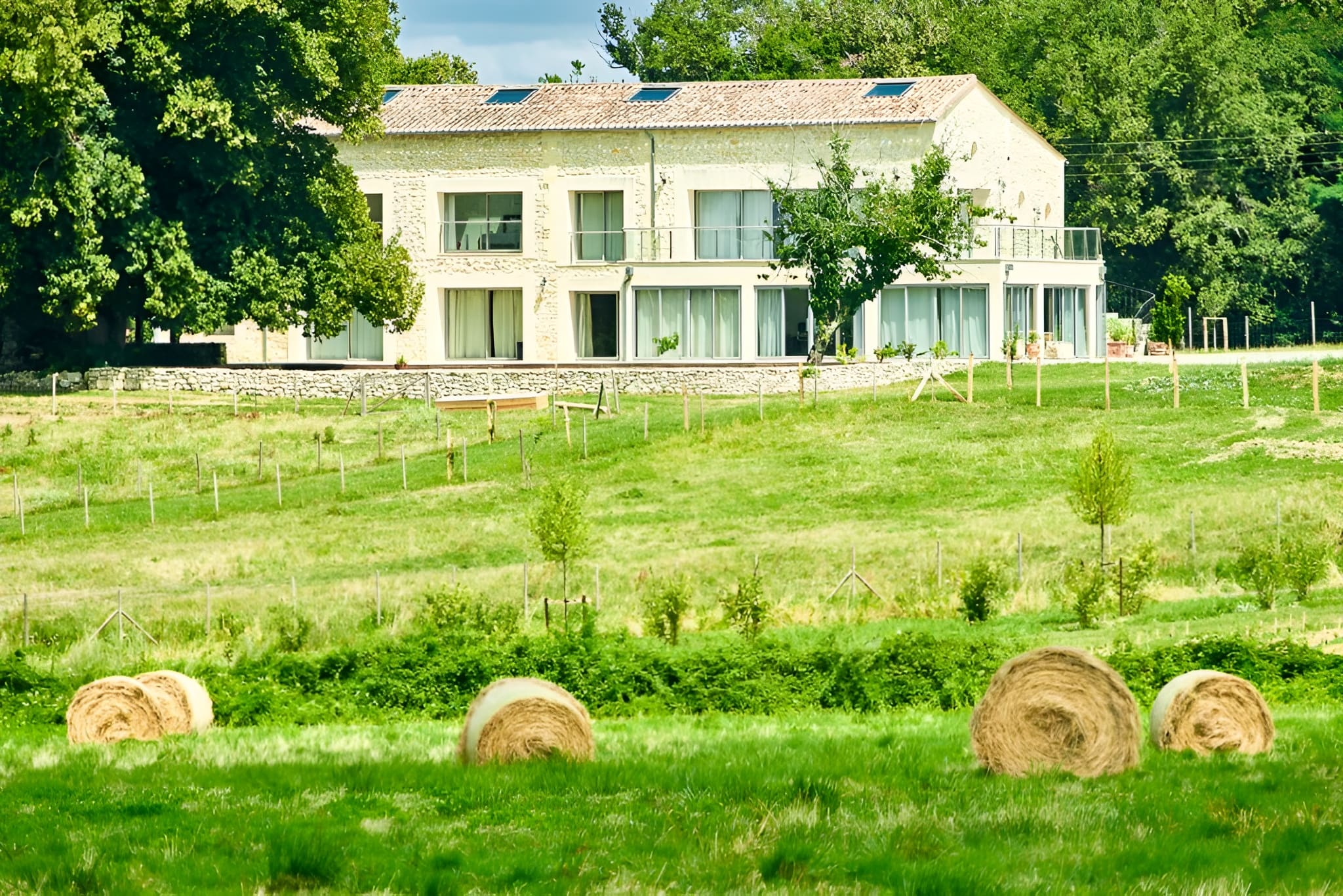 Domaine de Badine - suites, chambre d'hôtes à Saint-Sulpice-et-Cameyrac