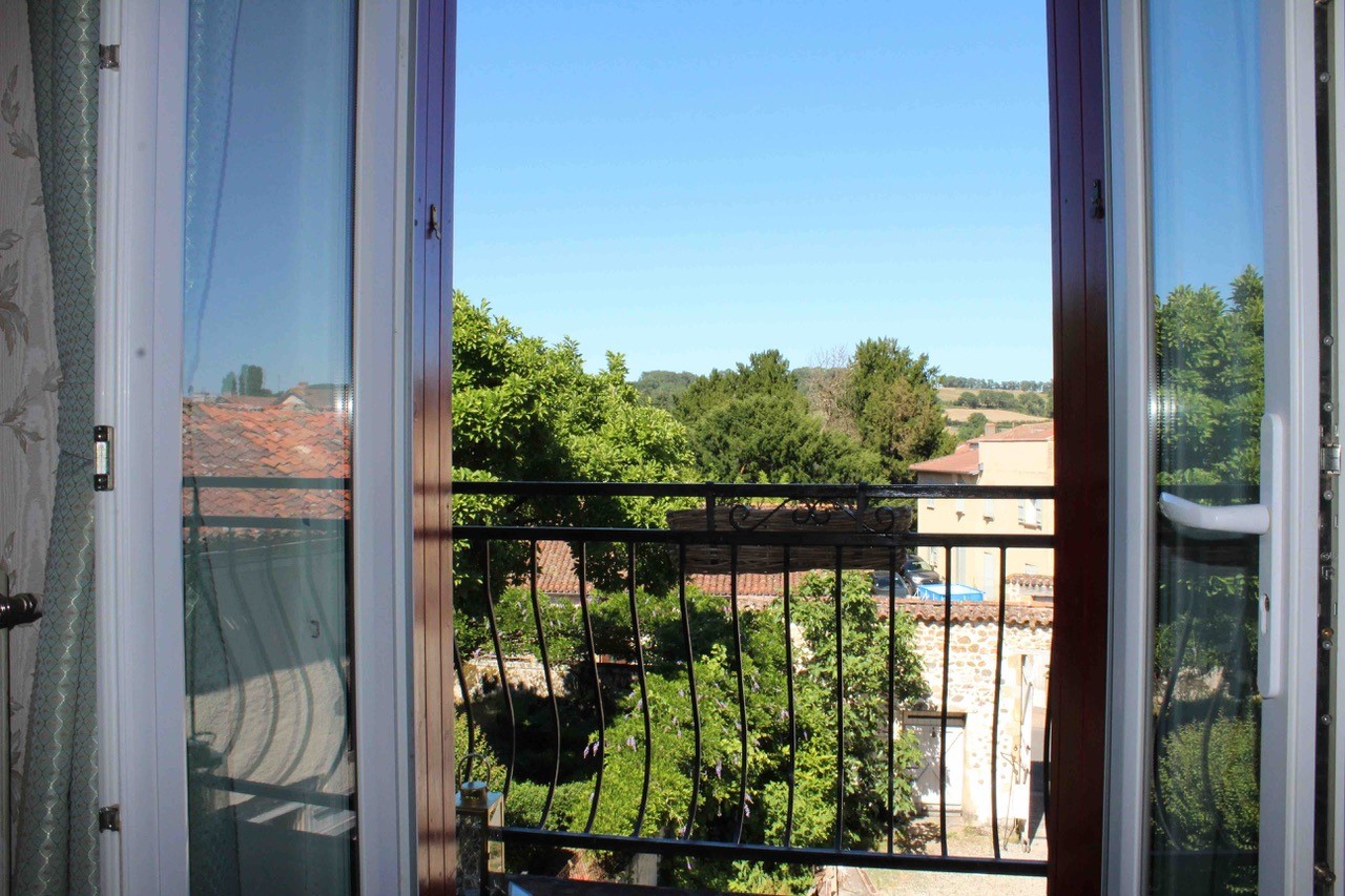 La Source, Availles-Limouzine - photo 8