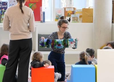 Histoires et jeux pour petits curieux