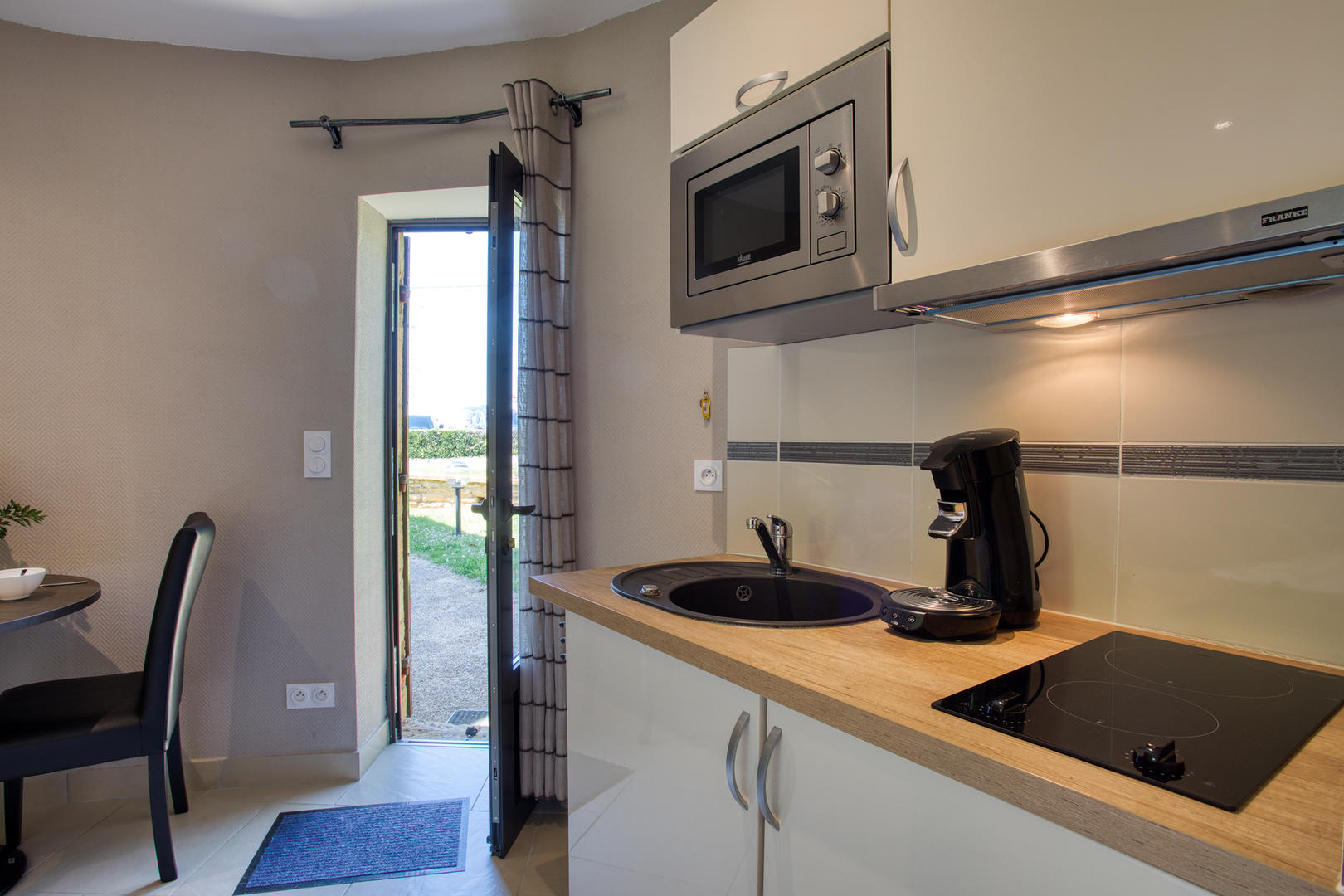 Combas Village de gites - Gîte Roseline - photo 5