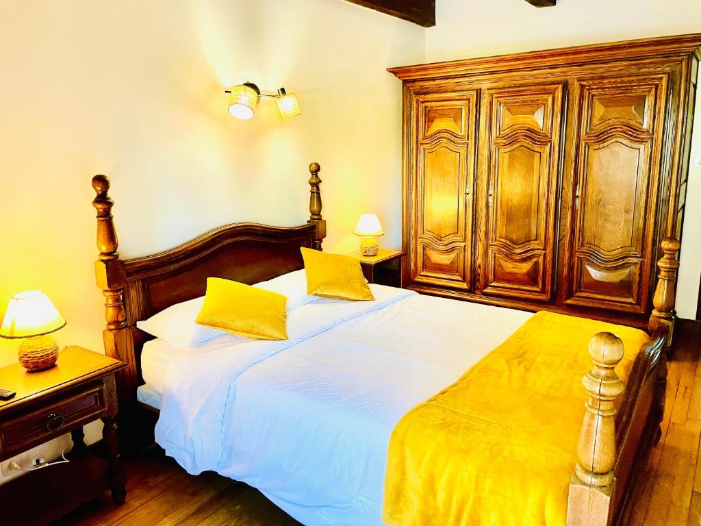 Au Charme d'Antan 19, Thalamy