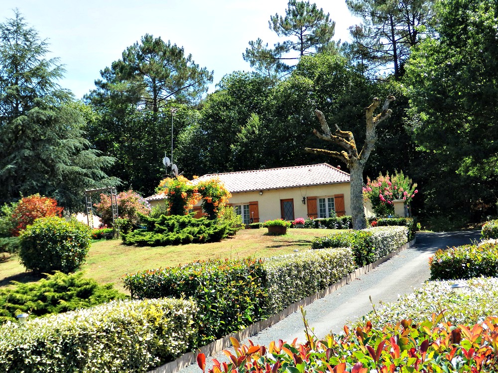 La Feuillade - photo 2