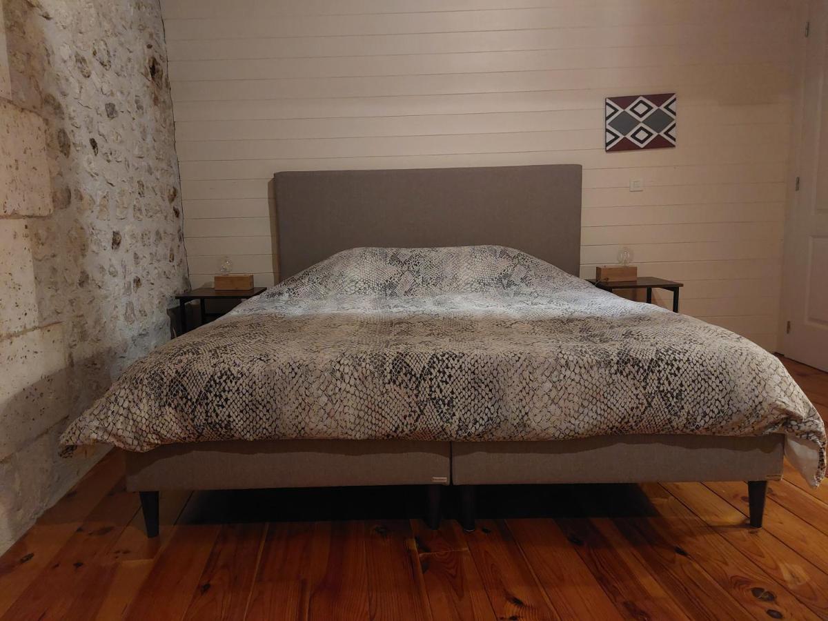 Chambres d'hôtes La Grange de Lucie, Nanteuil-Auriac-de-Bourzac - photo 6