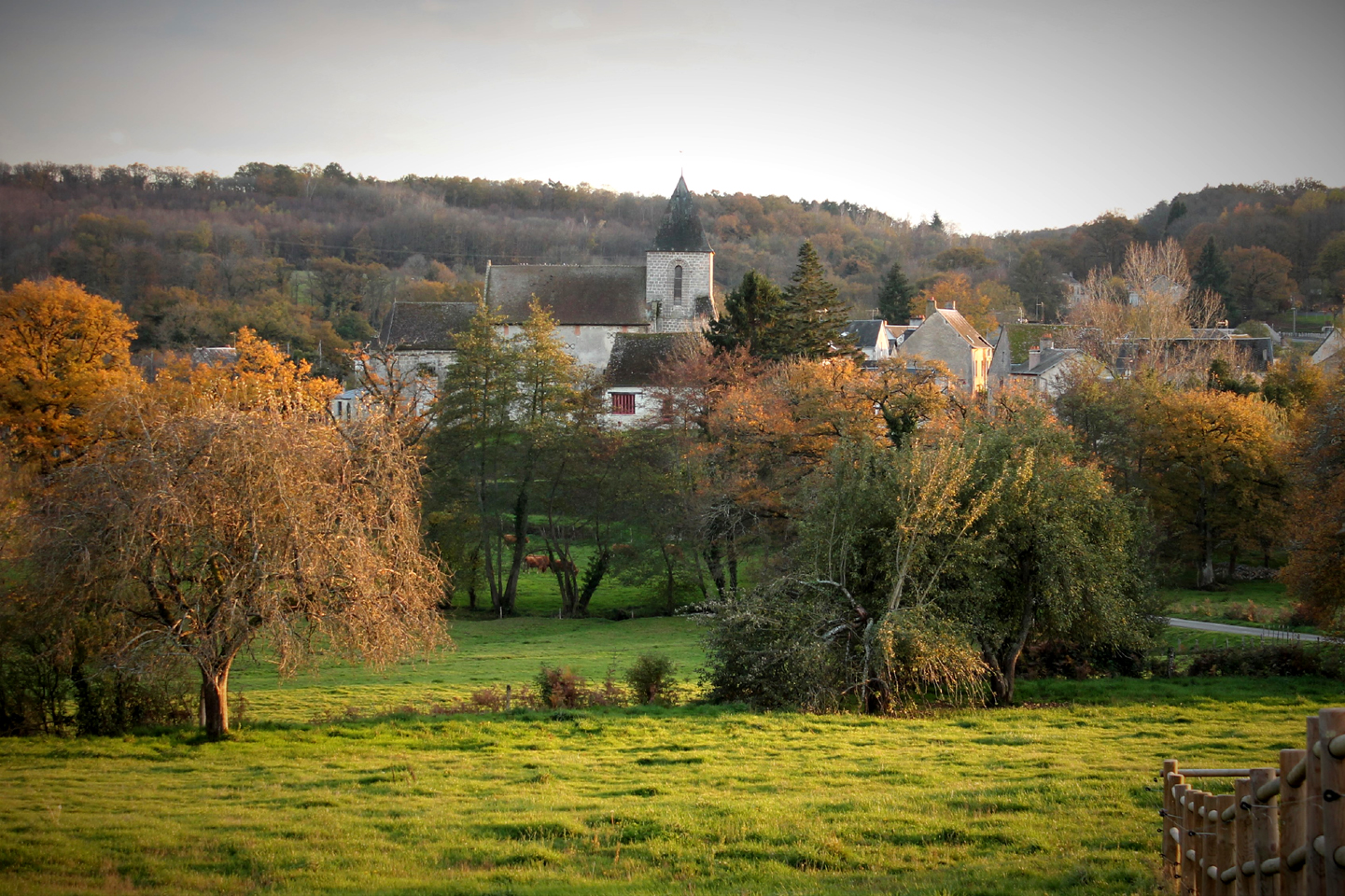 Circuit pédestre n° 6 Randoguide la Faille des Trois Provinces - photo 2