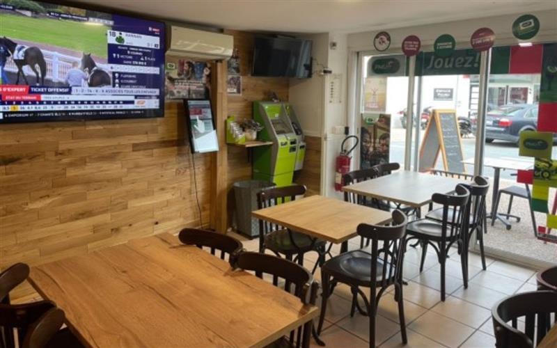 Bar-Brasserie Le Muga Bar