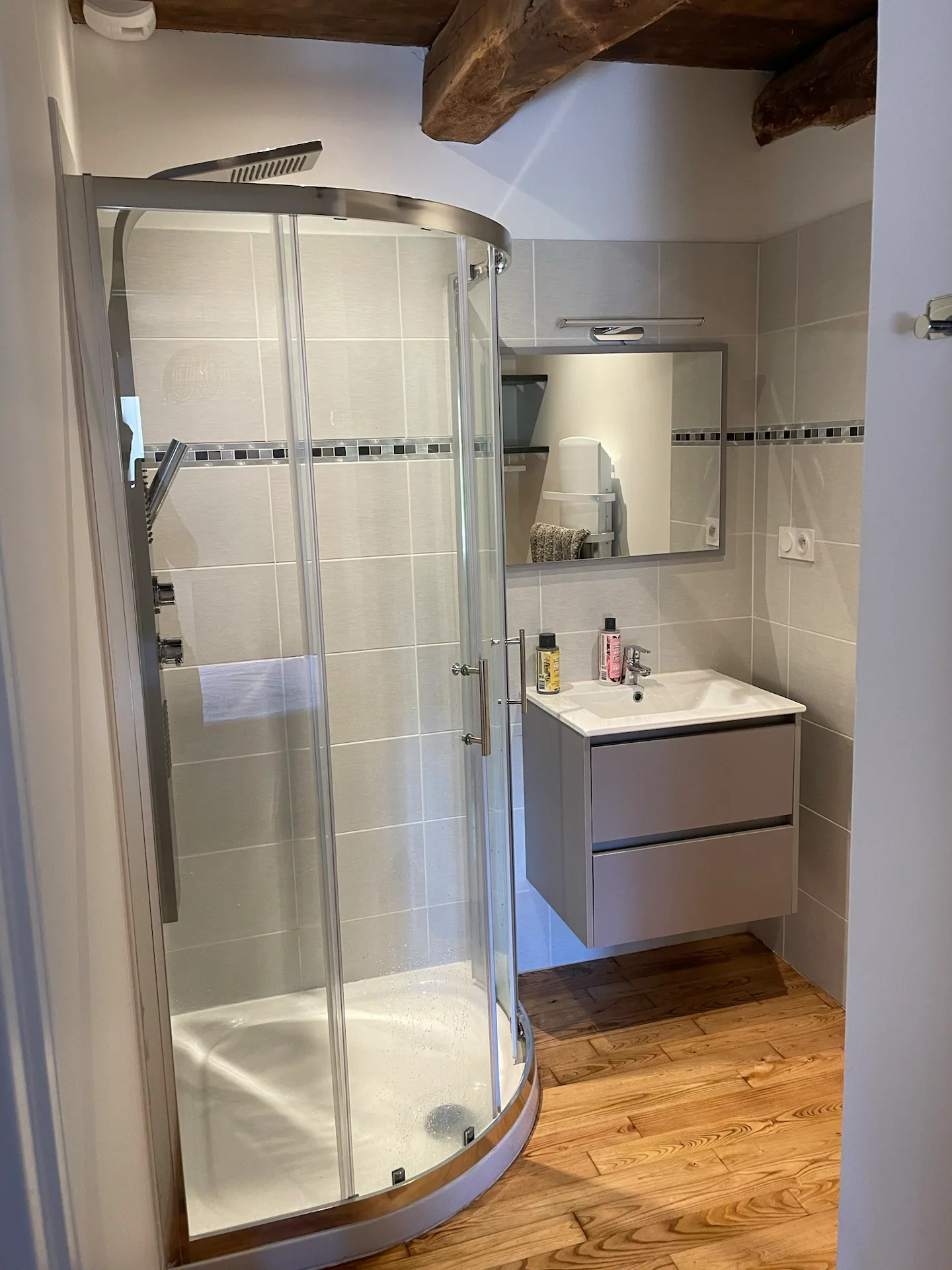 Meublé de Tourisme du Bourdouleix, Saint-Exupéry-les-Roches