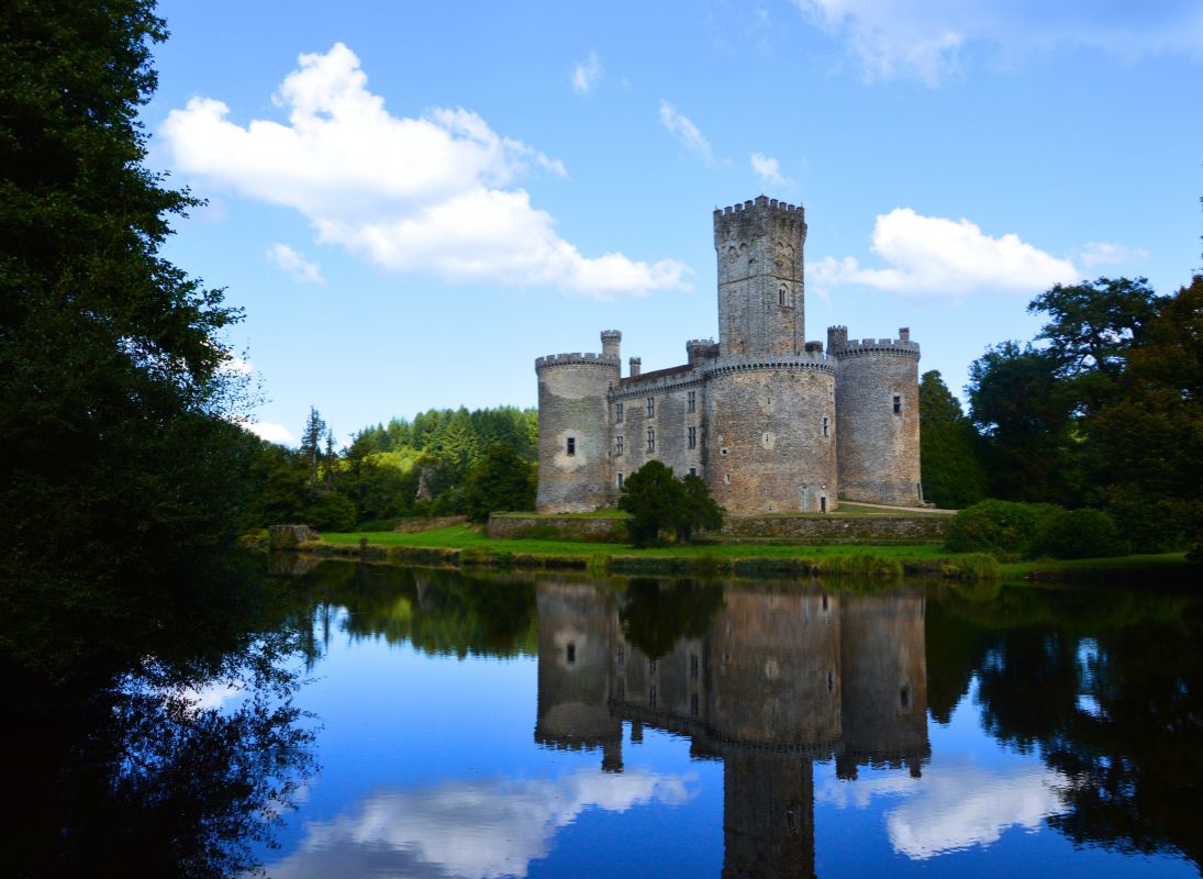Château de Montbrun, Dournazac - photo 9