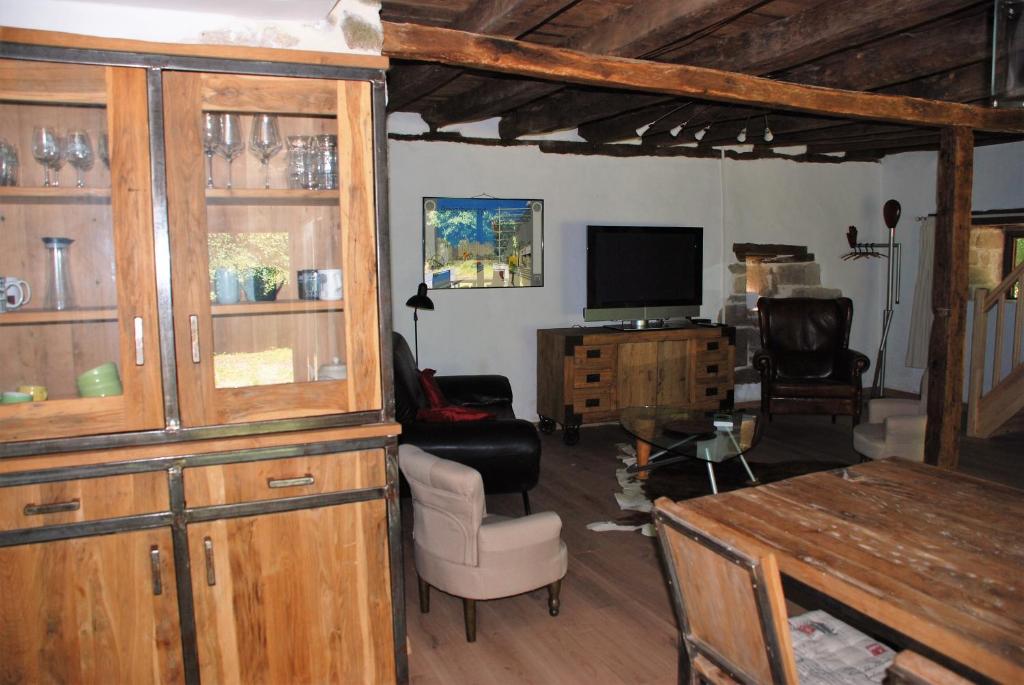 Château Le Bois - La Maison des Serviteurs, Saint-Julien-aux-Bois - photo 7