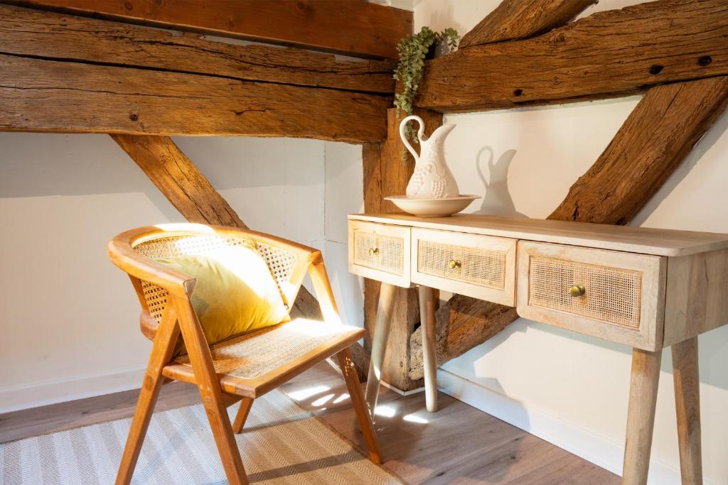 Gite du Chateau La Roberterie, Juillac