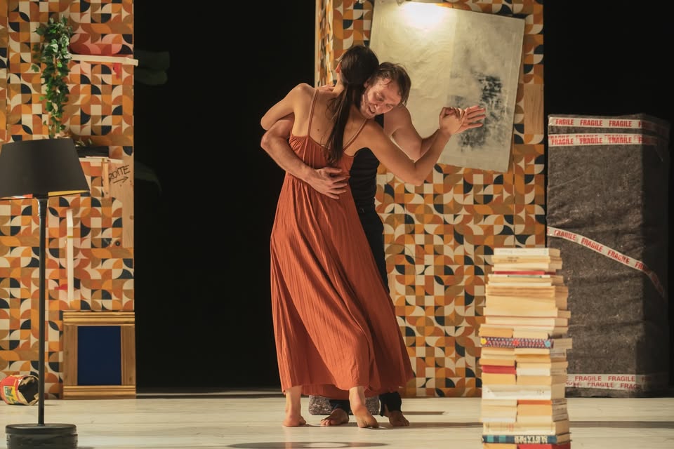 Valse avec Wrondistilblegretralborilatausgavesosnoselchessou - MA Compagnie