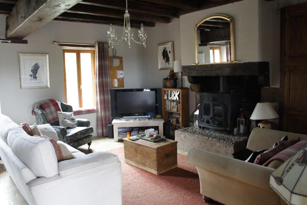 Chez Gondat, Saint-Martial-sur-Isop - photo 9