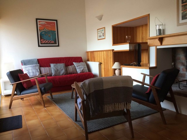 Agence ACOTZTARRA - 827 