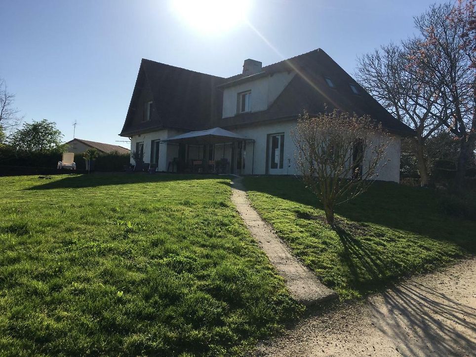 La Petite Maison sur la Colline, Mirebeau - photo 3