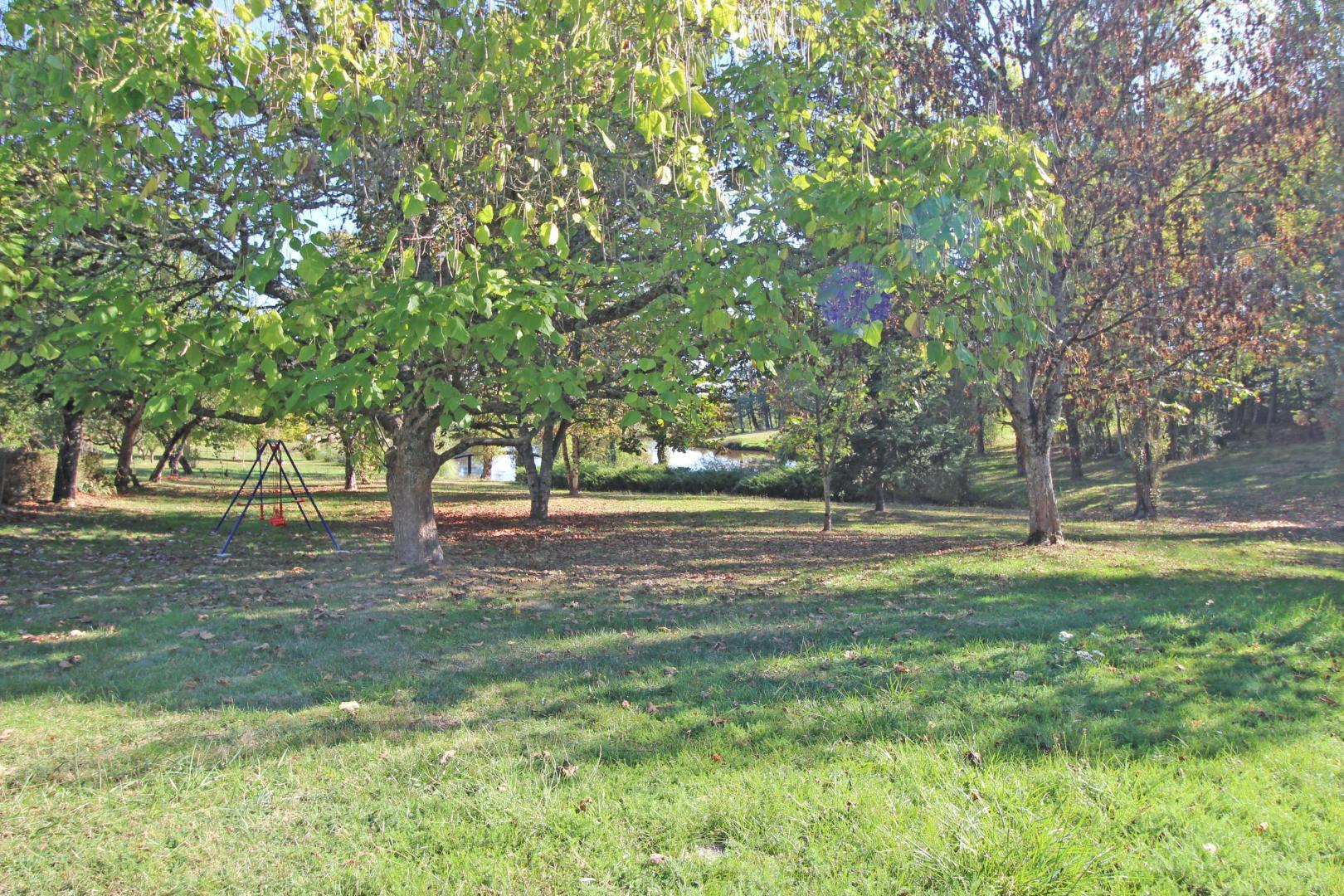 Montbrugnaud: "les trois chênes", Mailhac-sur-Benaize - photo 163