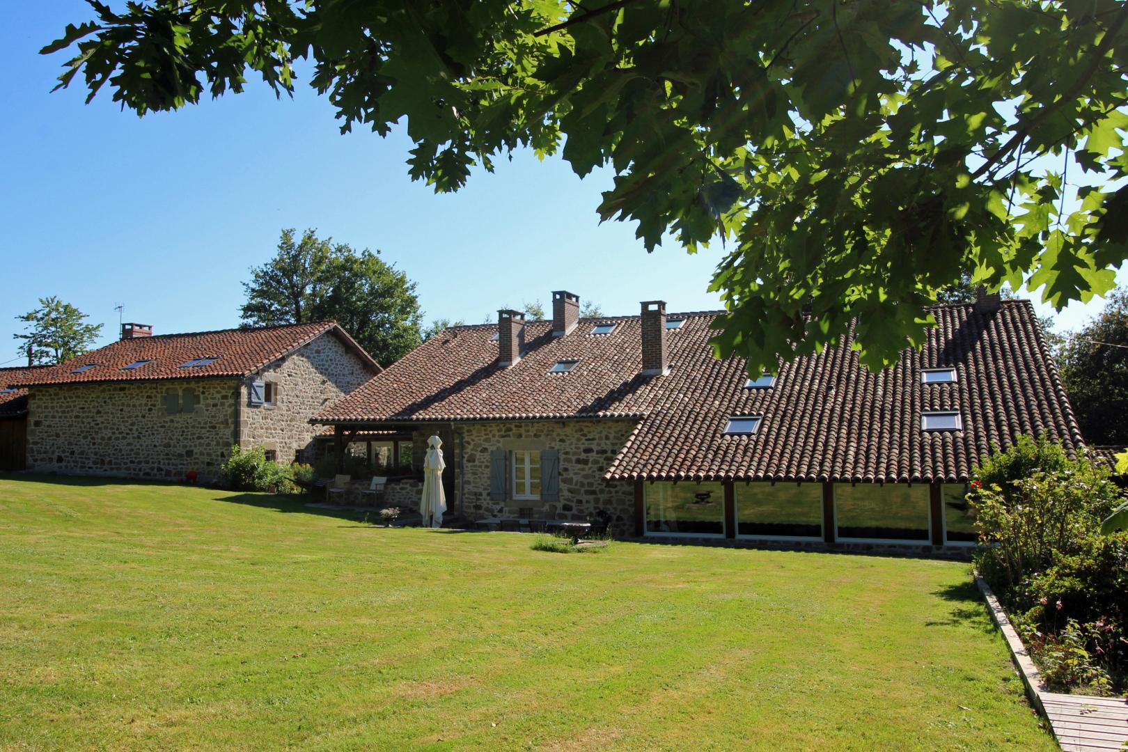 La Grande Forêt, chambre d'hôtes à Saint-Jouvent