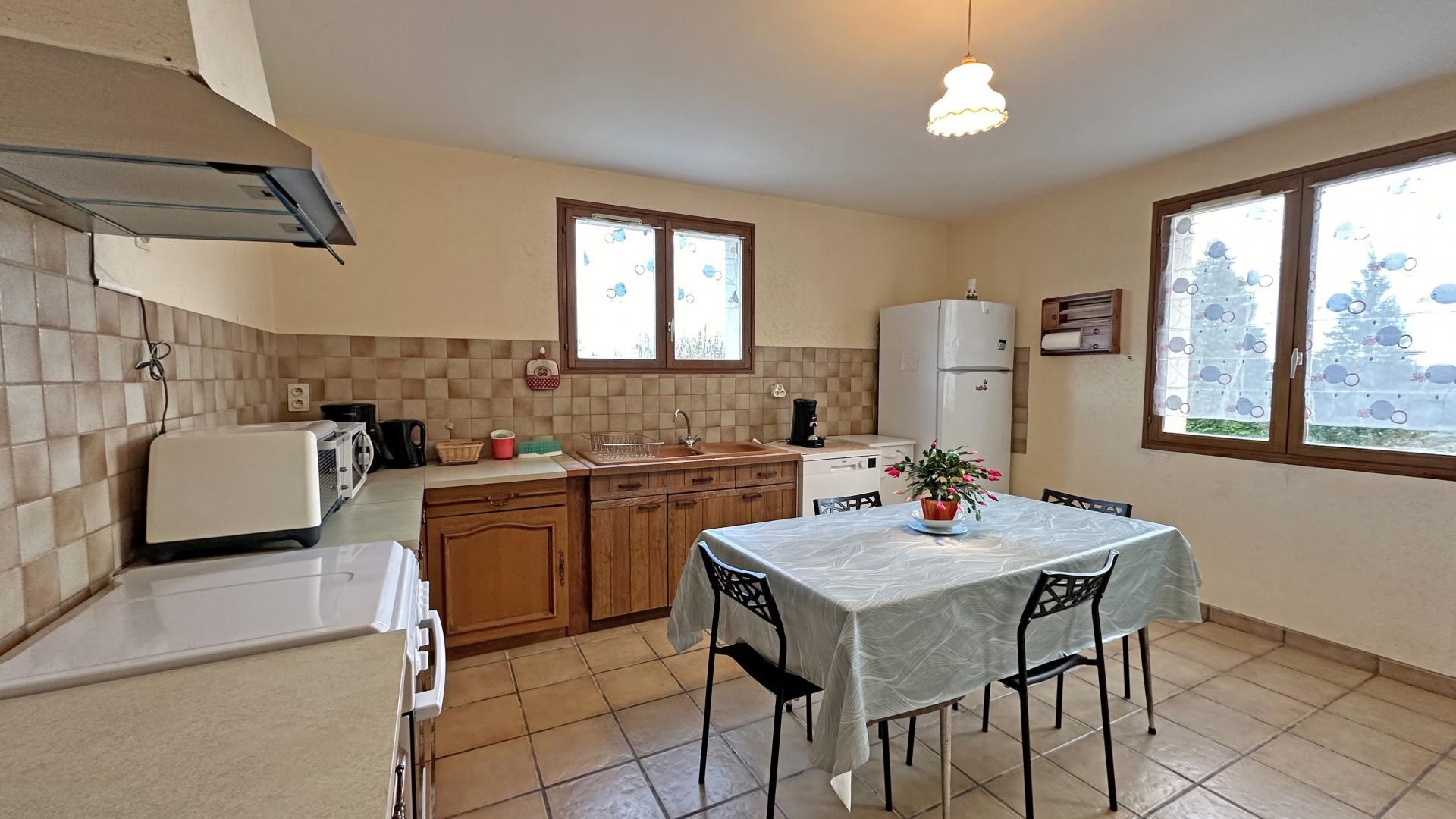 Péret, Saint-Denis-des-Murs - photo 106