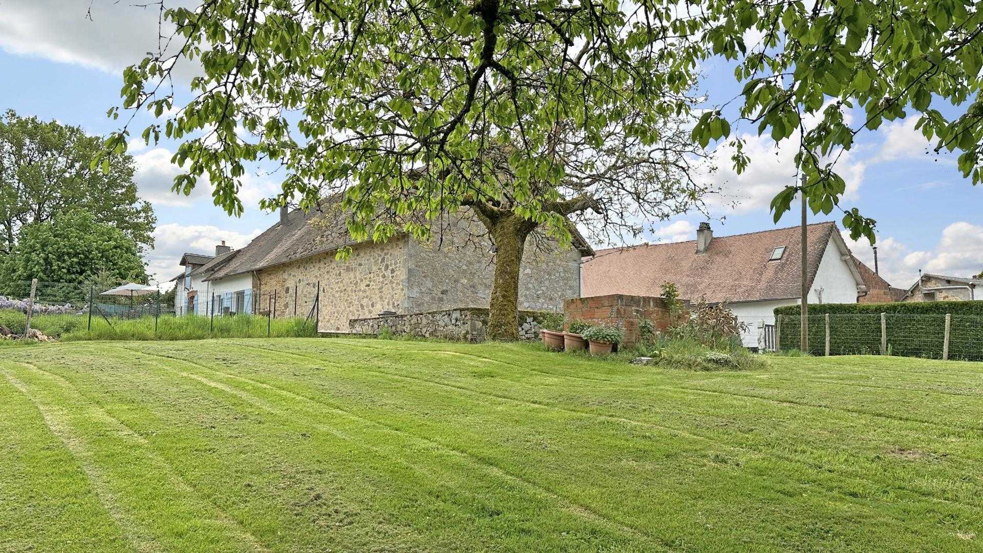 Las Doumingeas, Ladignac-le-Long - photo 85