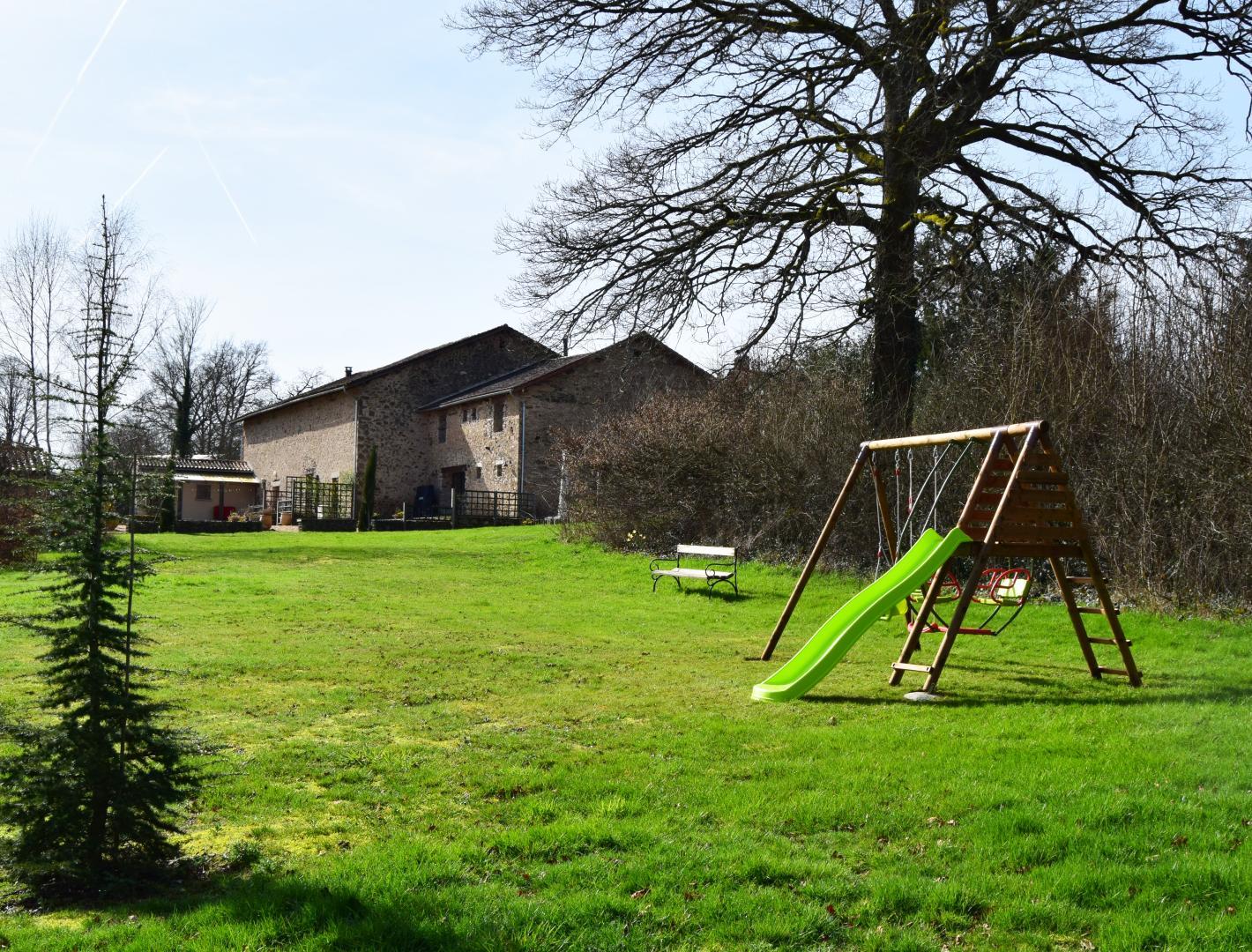 Artbarn, Champsac - photo 38