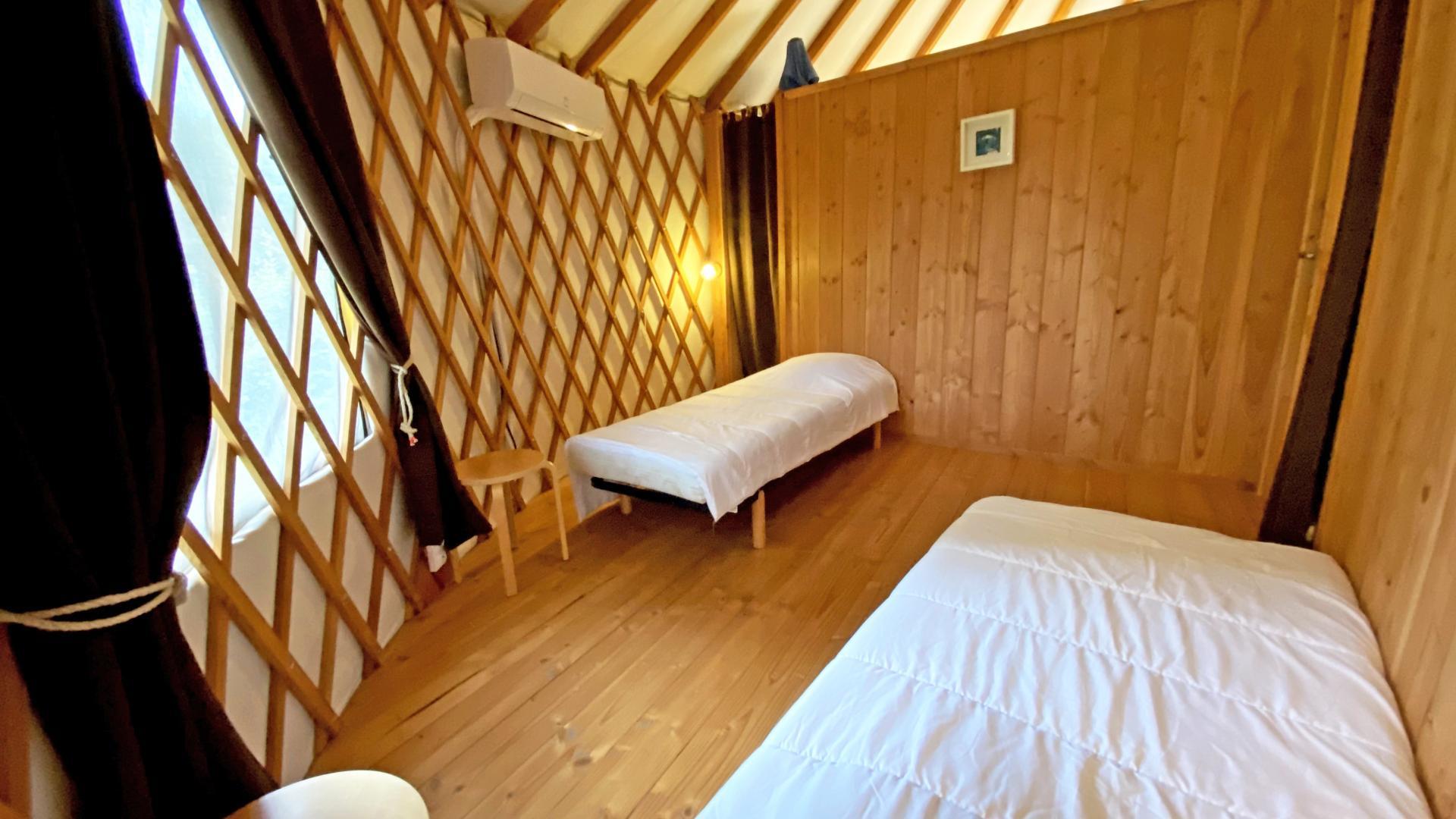 Les yourtes de Saint Mathieu N°1, Saint-Mathieu - photo 9