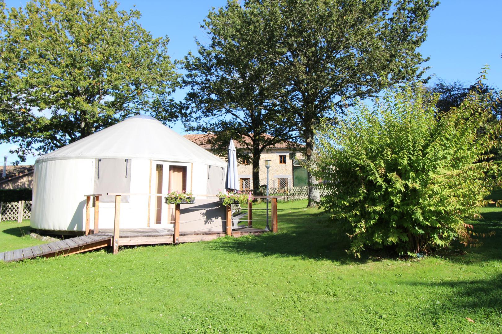 Les yourtes de Saint Mathieu N°1, Saint-Mathieu - photo 14