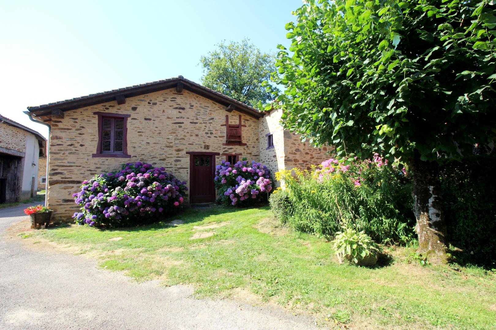 Le bourg, Chaillac-sur-Vienne - photo 184