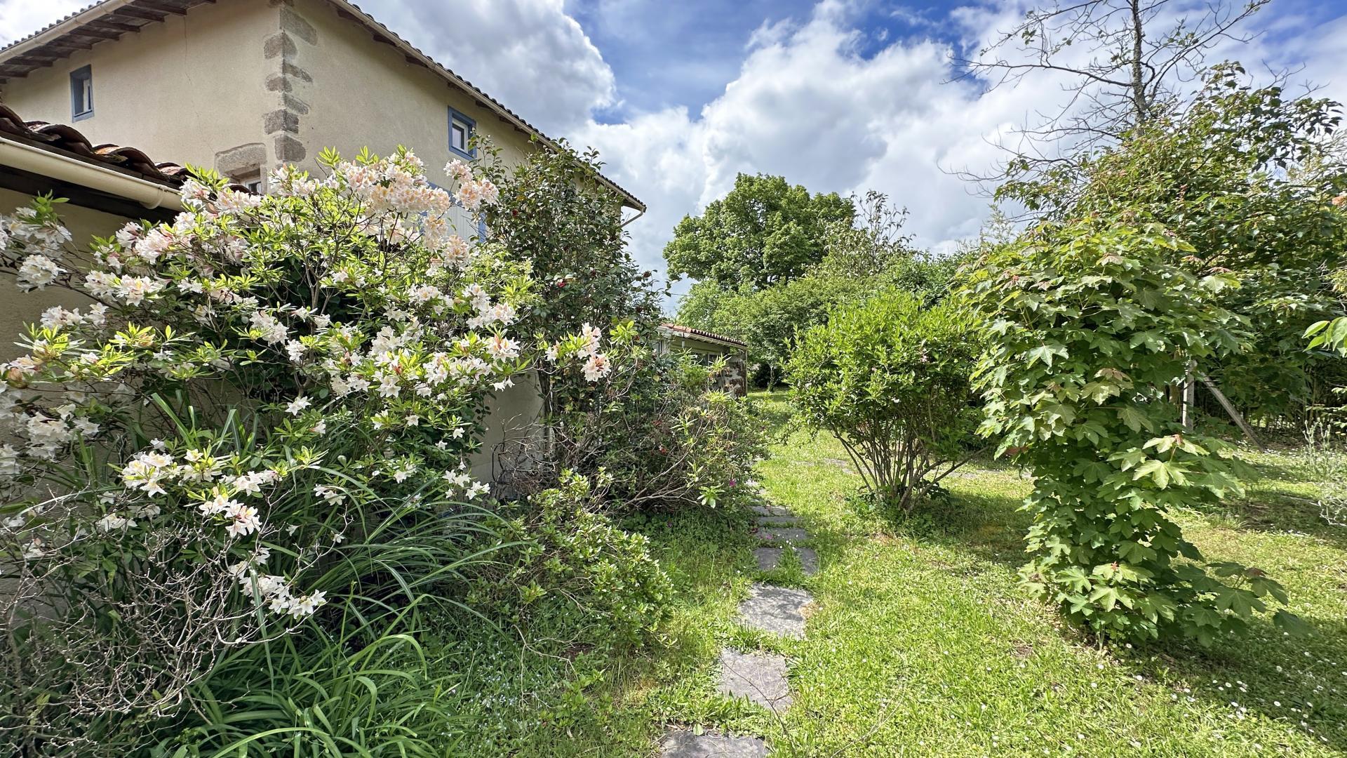 La maison des Couleurs, Saint-Brice-sur-Vienne - photo 436