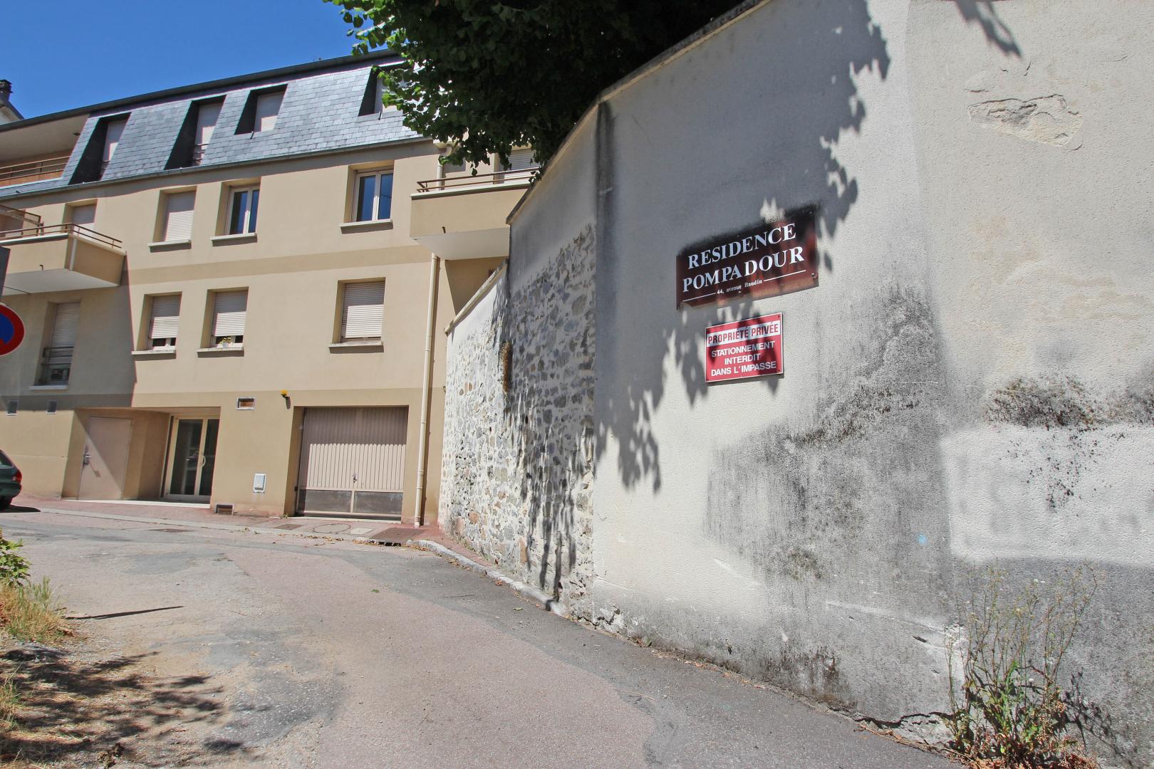 Le Pompadour, Limoges - photo 17