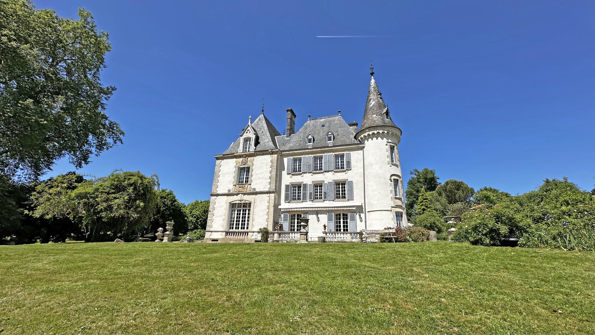 Le Château de la Chabroulie, Isle - photo 255