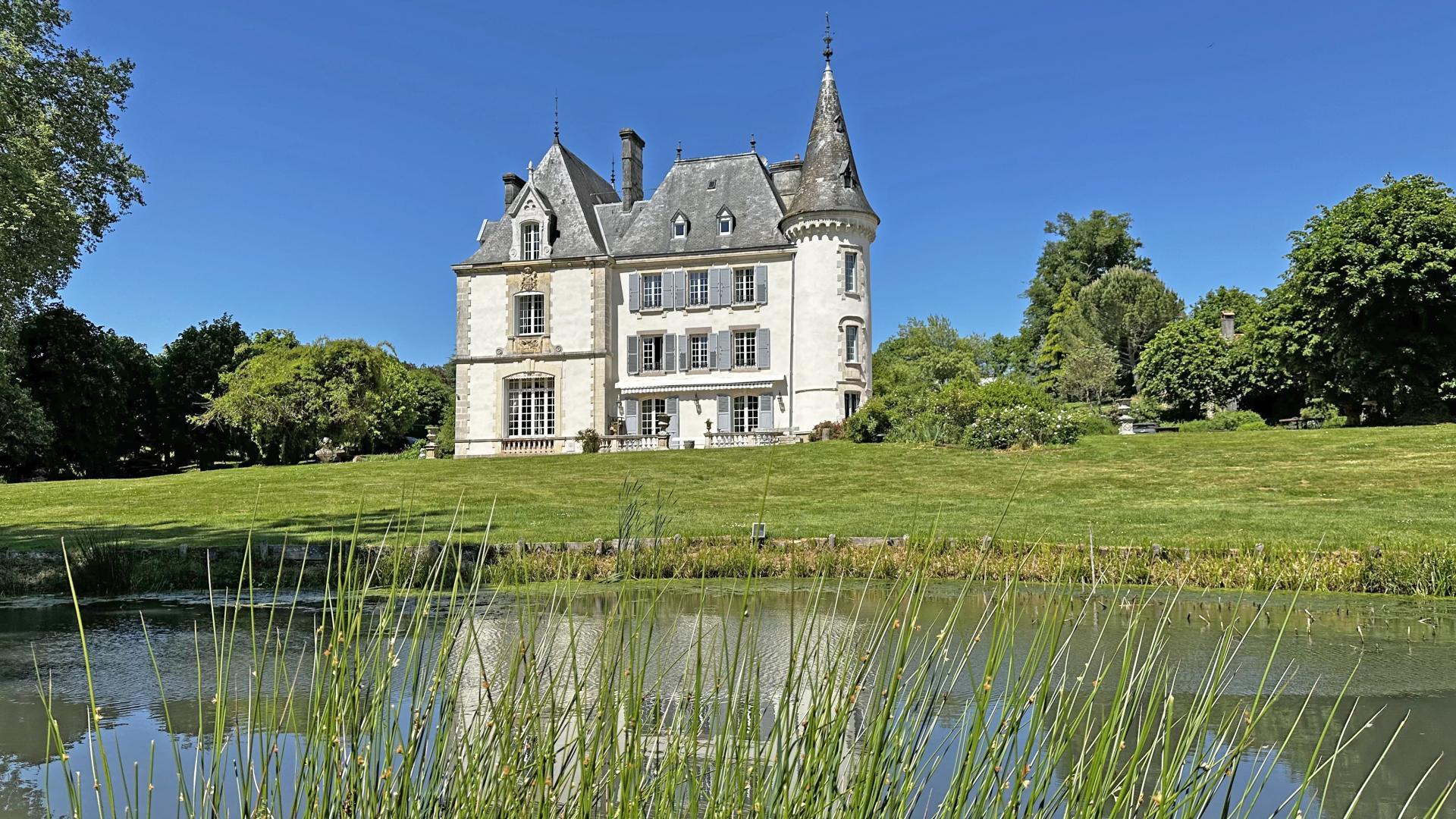 Le Château de la Chabroulie, Isle - photo 214