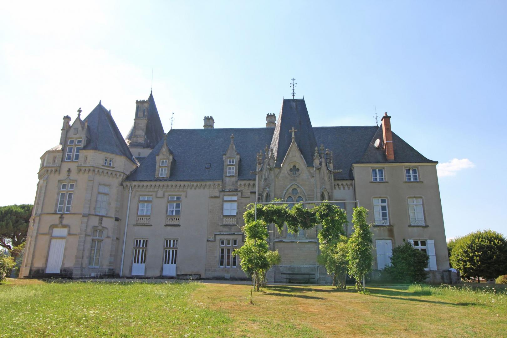 Château de Bort, Saint-Priest-Taurion - photo 174