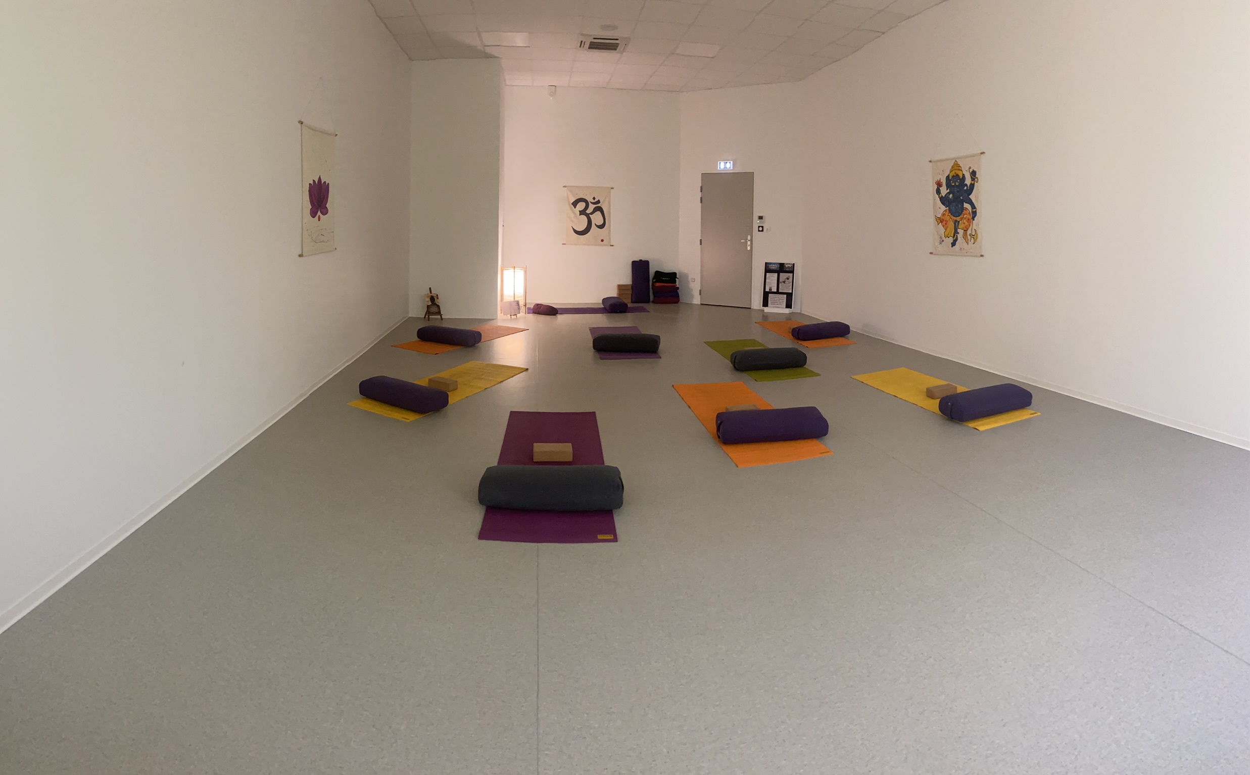 Energy Yoga'Lates