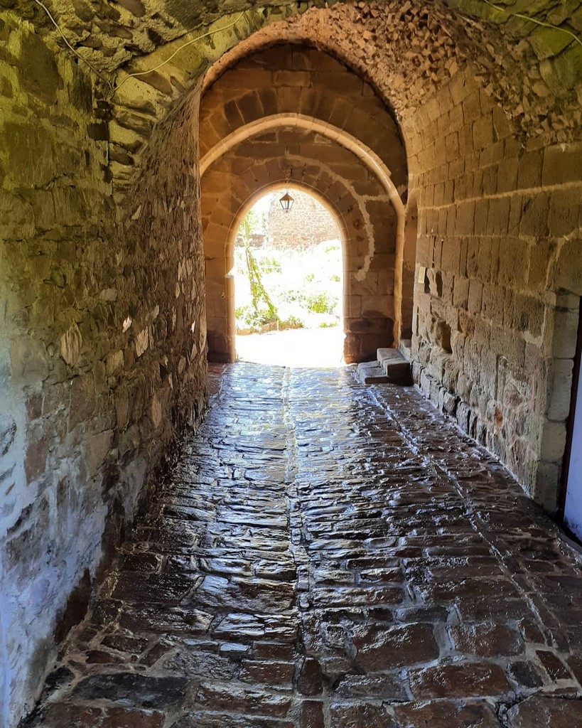 Abbaye Cistercienne d'Aubazine, Aubazines