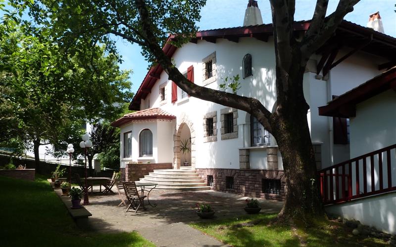 Maison Nun Obeki  
