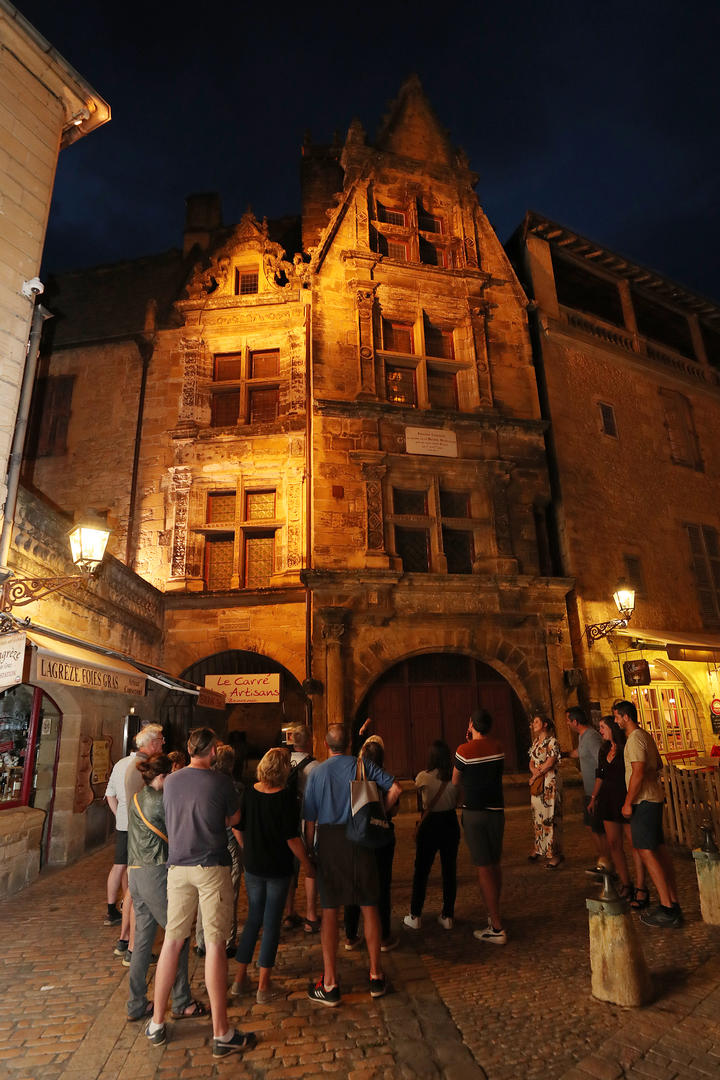 Visite nocturne de Sarlat, Histoire d'une ville, Sarlat-la-Canéda - photo 2