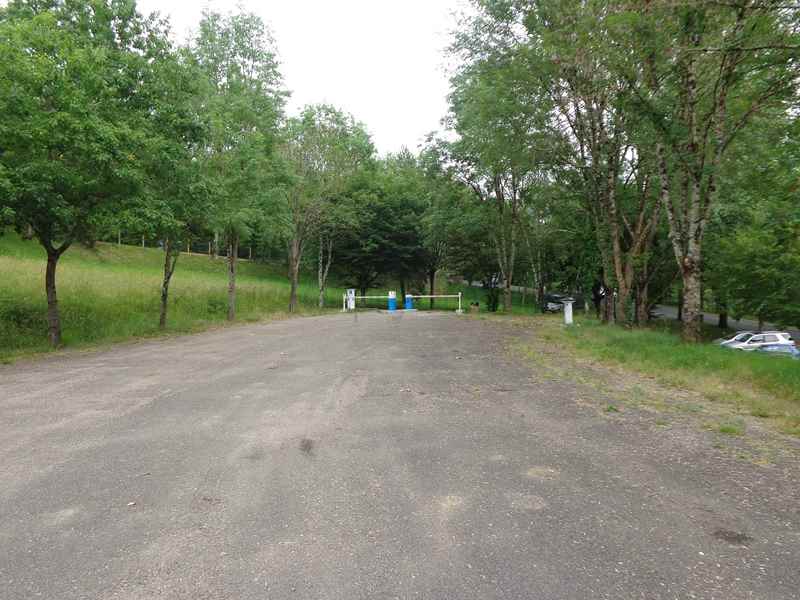 Aire d'accueil de camping-cars du lac du Causse [FERMEE PROVISOIREMENT] - photo 2