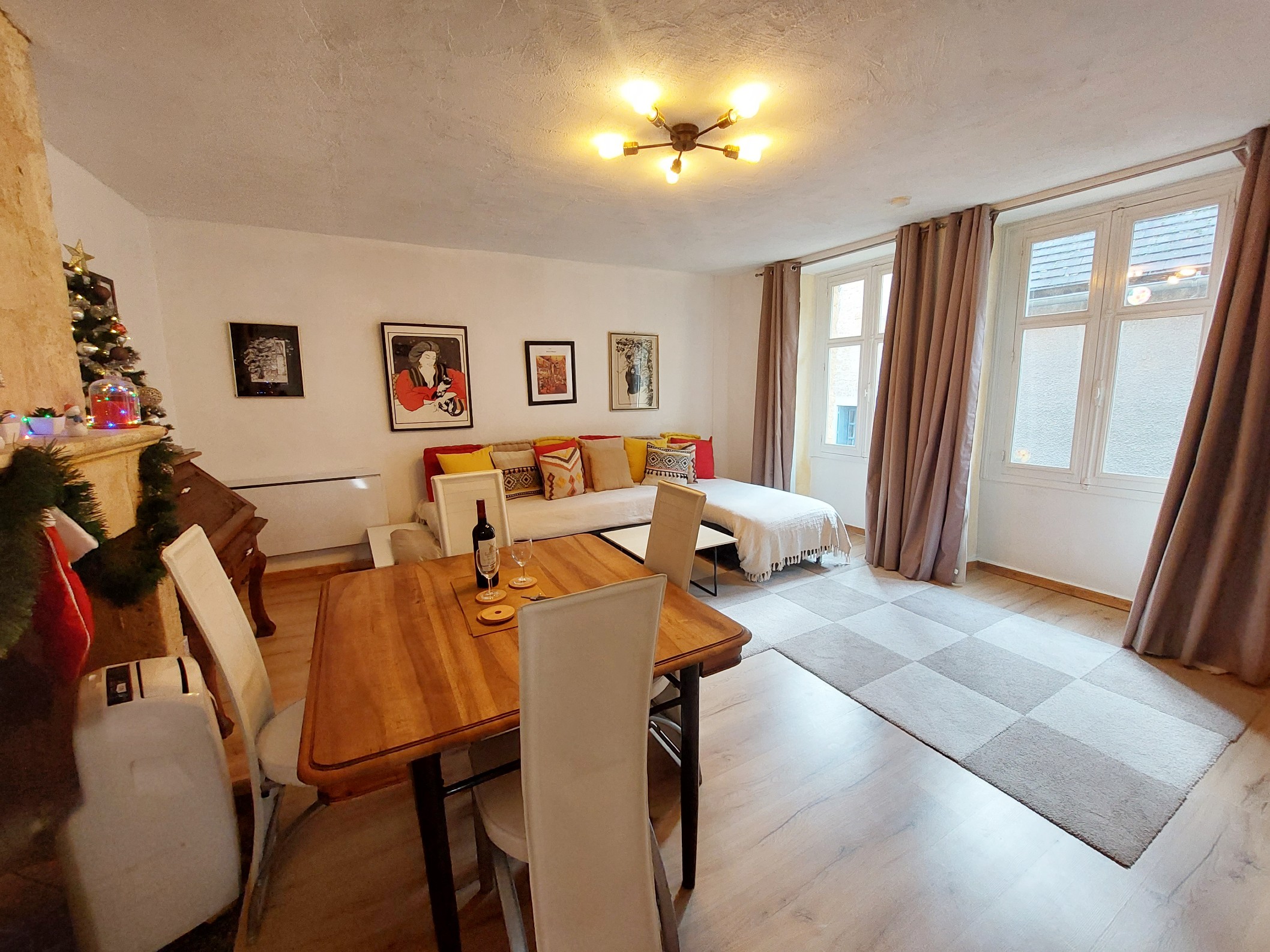 Le peintre, dans la cité médiévale de Sarlat, Sarlat-la-Canéda - photo 7