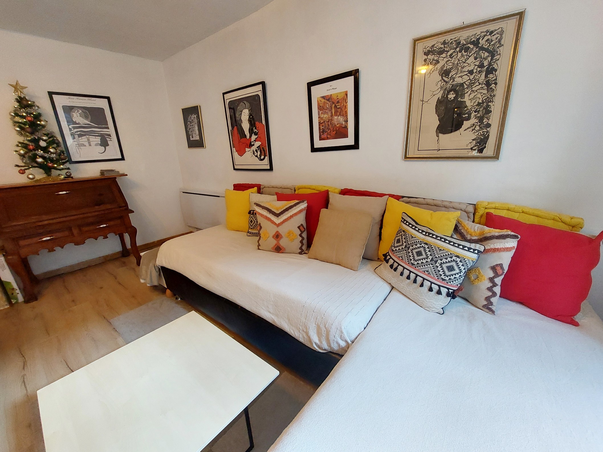 Le peintre, dans la cité médiévale de Sarlat, Sarlat-la-Canéda - photo 5