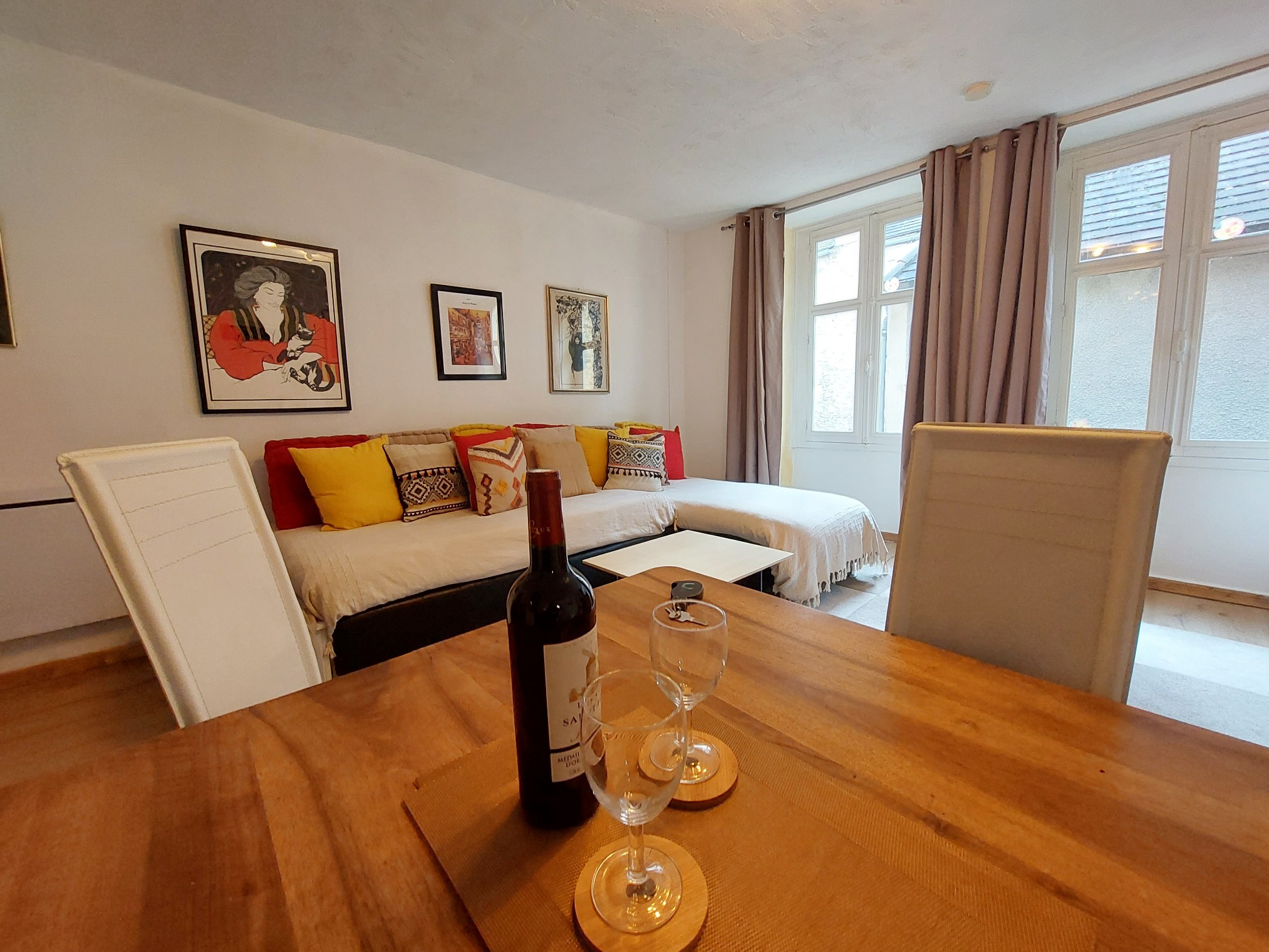 Le peintre, dans la cité médiévale de Sarlat, Sarlat-la-Canéda - photo 10