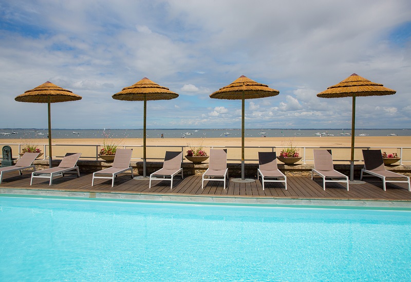 Arc-Hôtel sur Mer — Hôtels & Résidences à Gironde