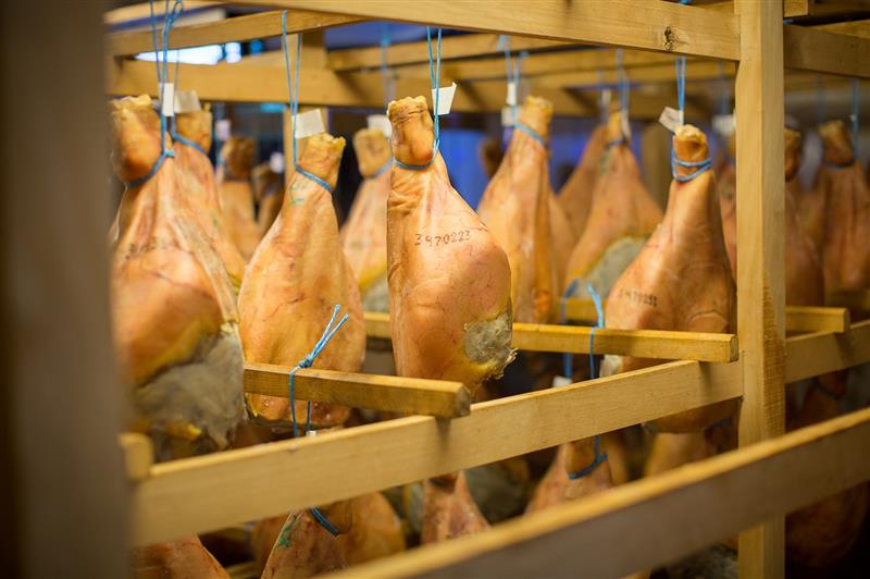 Pierre Ibaialde Artisan du jambon à Bayonne