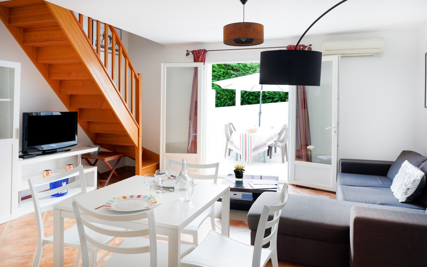 Madame Ghislaine MENDIBURU - photo 2