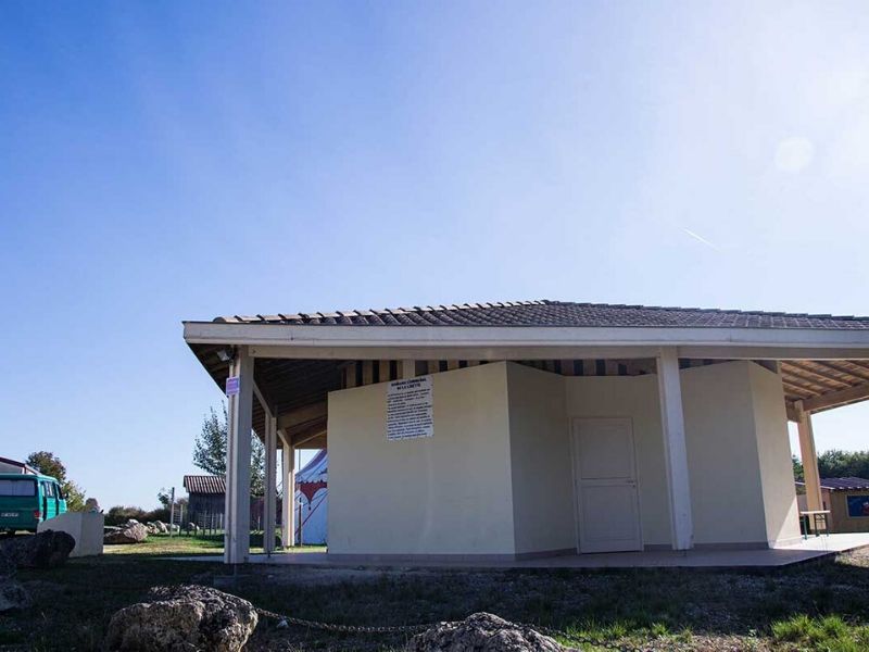 Aire de stationnement camping-car de Frontenac, Frontenac - photo 2