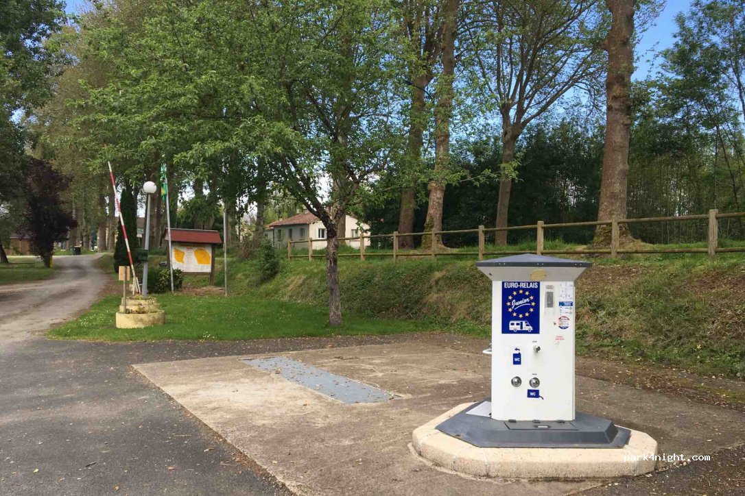 Camping Municipal du Pont **