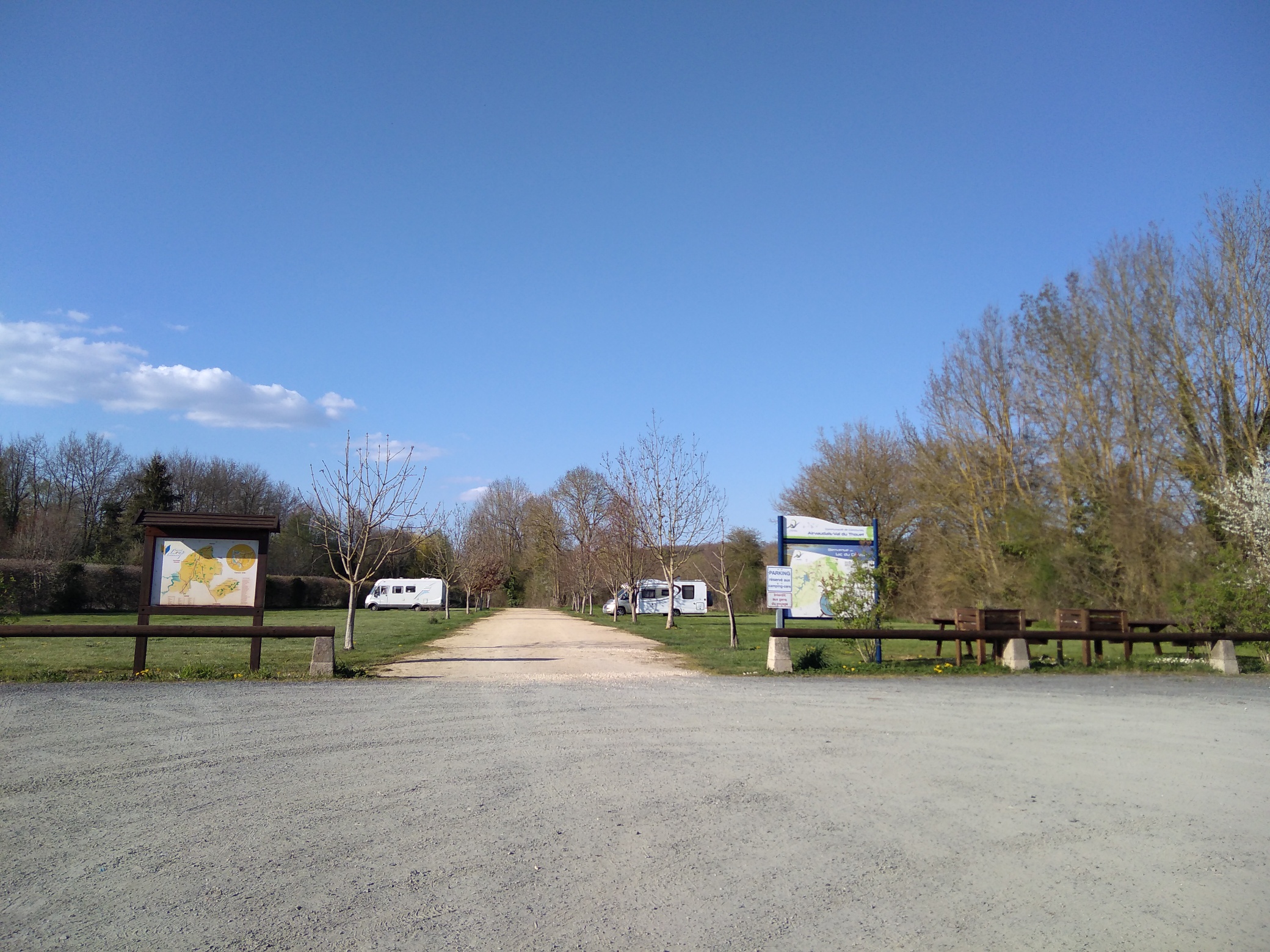 Aire de camping-cars de Saint-Loup-Lamairé