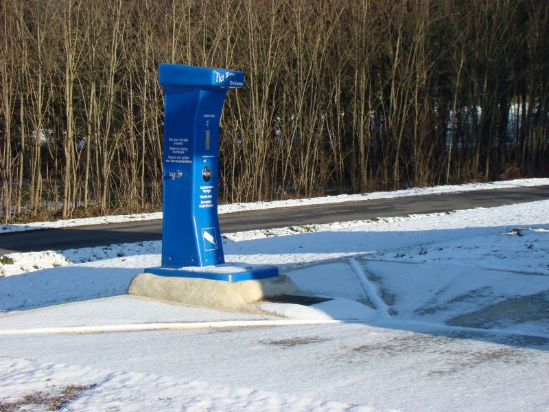 Aire d'accueil camping-car des Salles Lavauguyon - photo 2