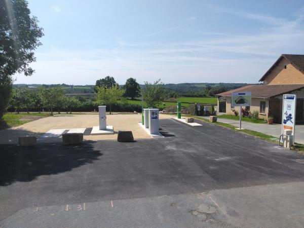 Aire d'accueil multi-services du Chalard, Le Chalard - photo 3