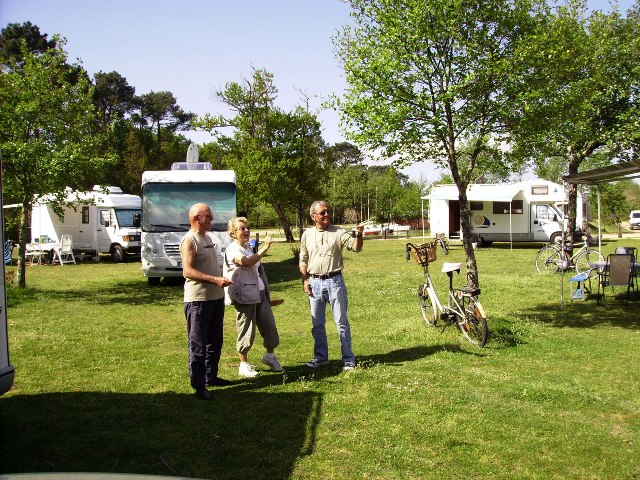 Aire de camping-cars du port, Gastes - photo 7