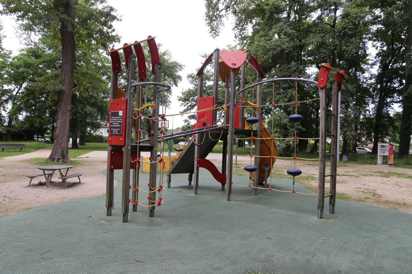 Aire de jeux- Quartier Hippodrome