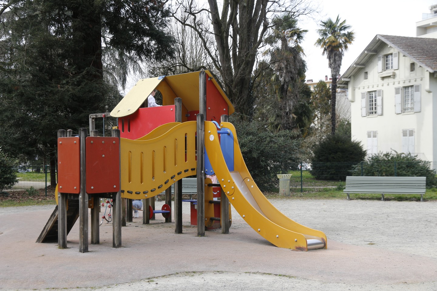 Aire de jeux - Parc Lawrance - photo 2