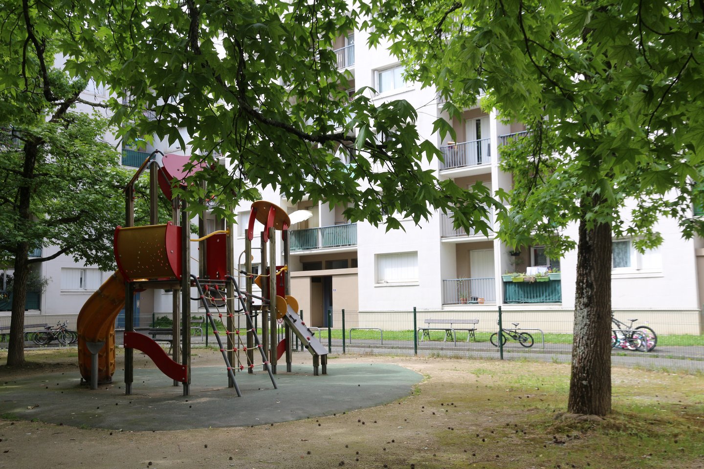 Aire de jeux - Quartier Saragosse - photo 4